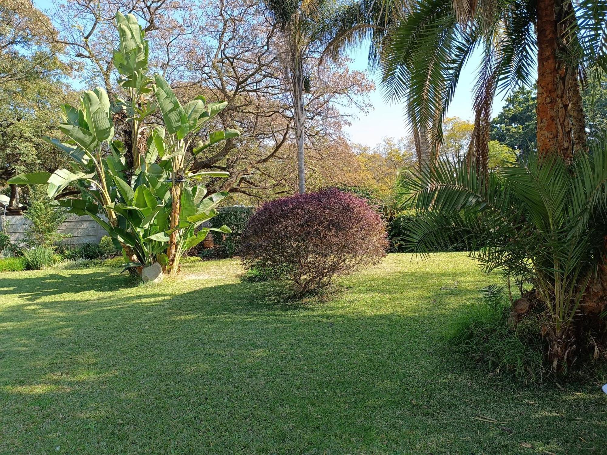 Jacaranda Otel Harare Dış mekan fotoğraf