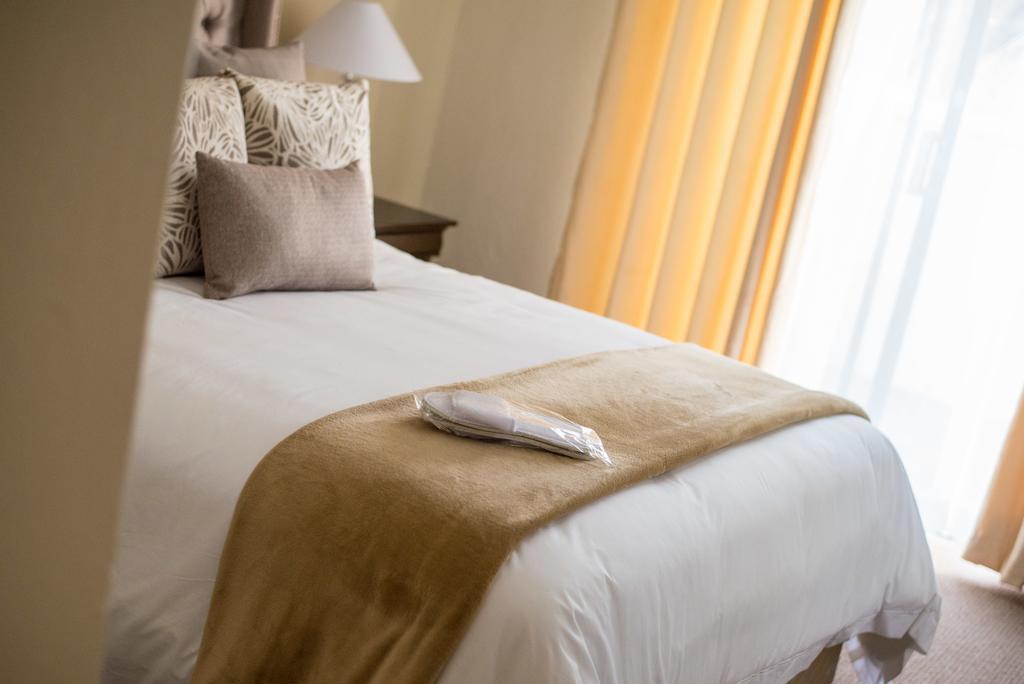 Jacaranda Otel Harare Dış mekan fotoğraf