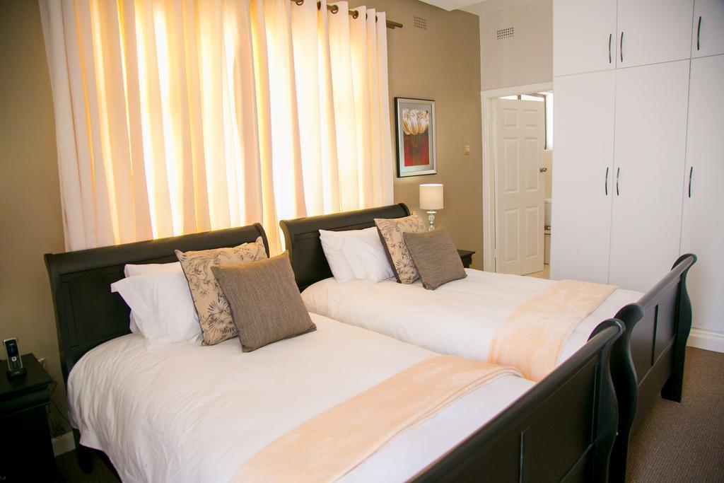 Jacaranda Otel Harare Dış mekan fotoğraf
